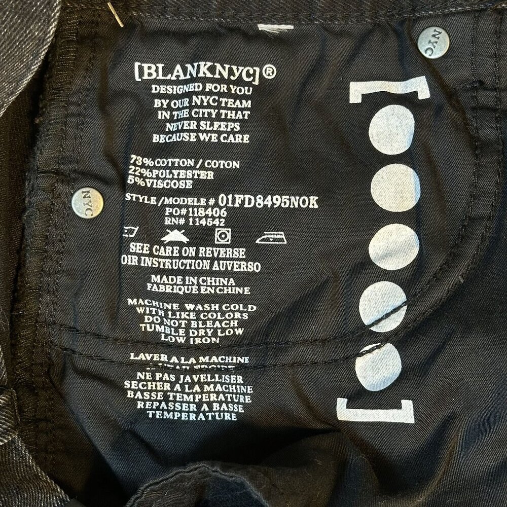 BLANKNYC Faded Black Cutoff Denim Shorts Distressed Raw Hem Button Fly‎ Size 24 - Picture 5 of 9